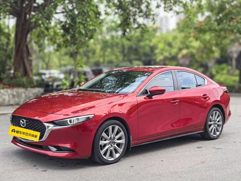 Mazda 3 Axela 2022