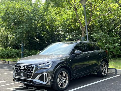 Audi Q2L 2022