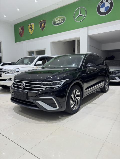 Volkswagen Tiguan L 2023