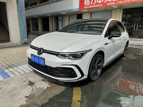 Volkswagen Golf 2024