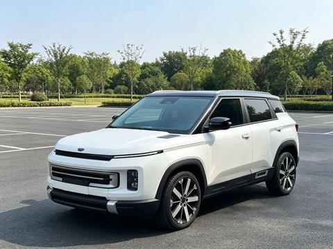 Geely Icon 2022
