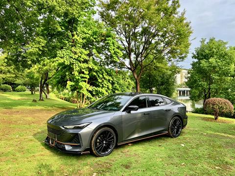 Changan UNI-V 2023