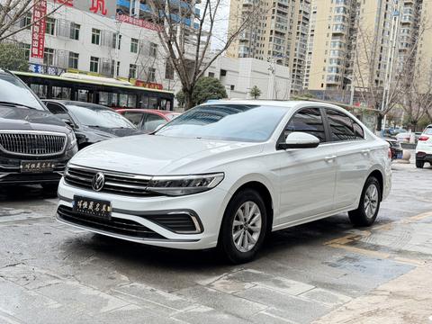 Volkswagen Bora 2023