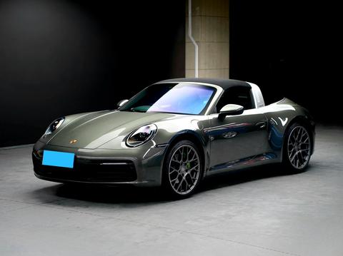 Porsche 911 2023