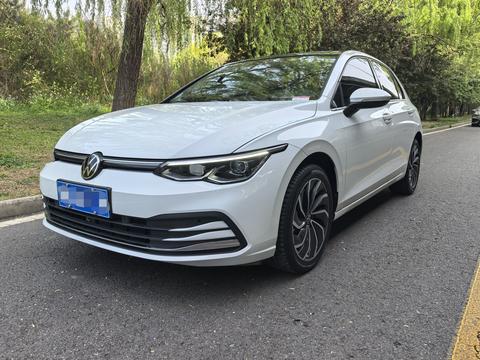 Volkswagen Golf 2023