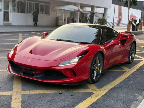 Ferrari F8 Tributo 2019