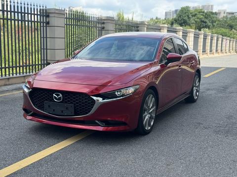 Mazda 3 Axela 2022