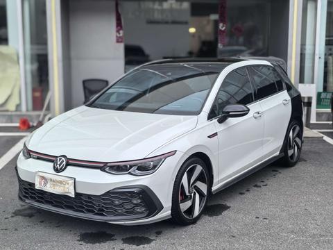 Volkswagen Golf GTI 2021