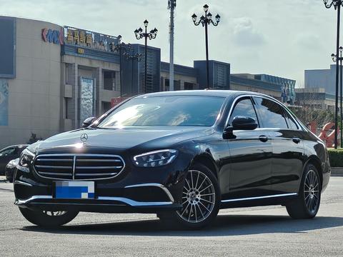 Mercedes-Benz E-Class 2022