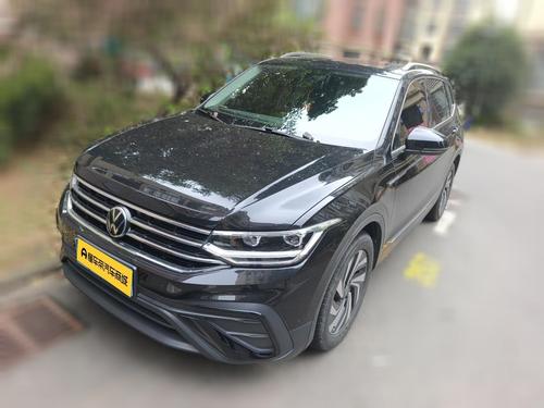 Volkswagen Tiguan L 2023