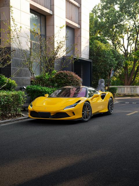 Ferrari F8 Tributo 2019