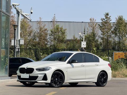 BMW 1 Series 2021