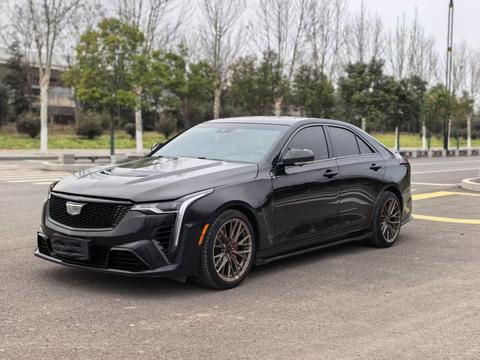 Cadillac CT4 2023