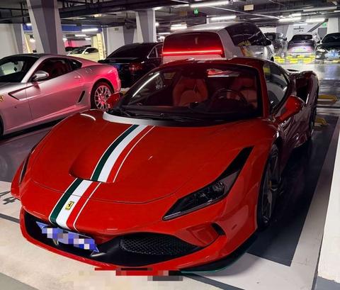 Ferrari F8 Tributo 2020