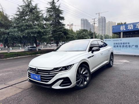 Volkswagen Passat CC 2024