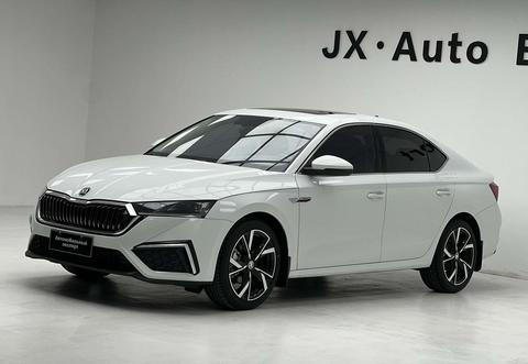 Skoda Octavia 2023