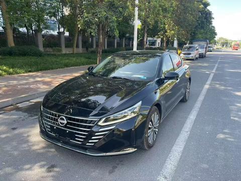 Nissan Teana 2022