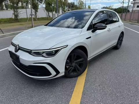 Volkswagen Golf 2021
