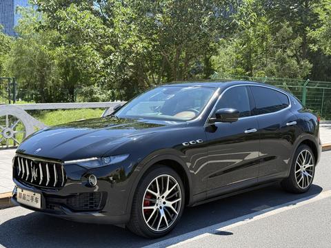 Maserati Levante 2021