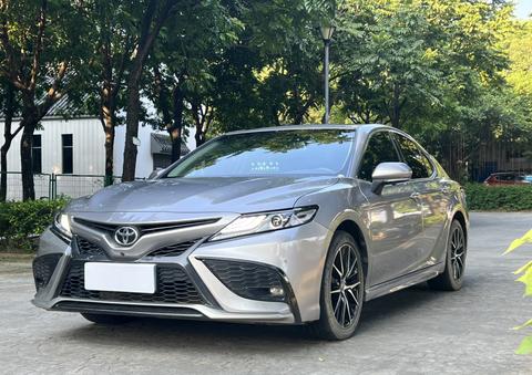 Toyota Camry 2023