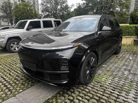 Li Auto L8 2024