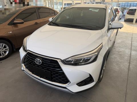 Toyota Yaris L 2022