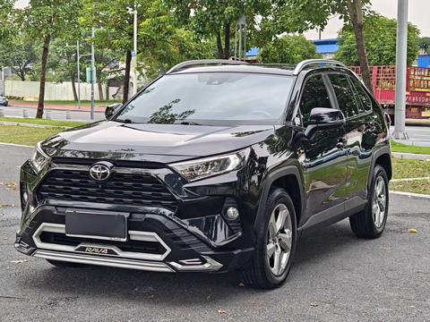 Toyota RAV4 2021