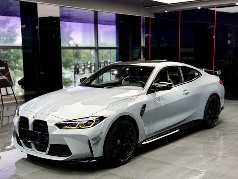 BMW M4 2022