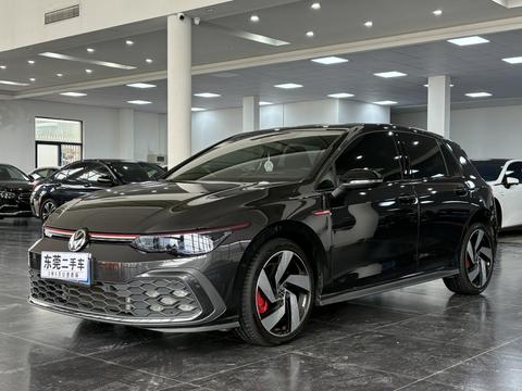 Volkswagen Golf GTI 2021