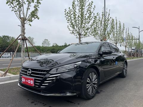 Nissan Teana 2022