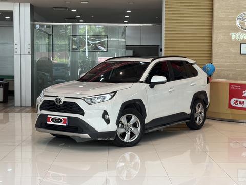 Toyota RAV4 2021