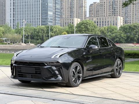 Lynk & Co 03 2025