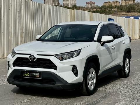 Toyota RAV4 2023