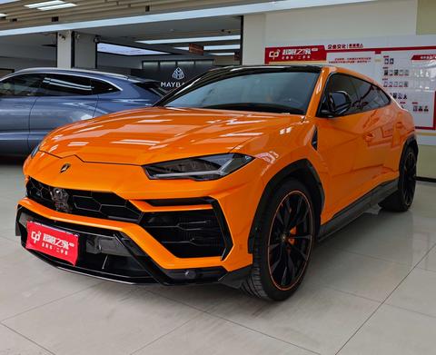 Lamborghini Urus 2021