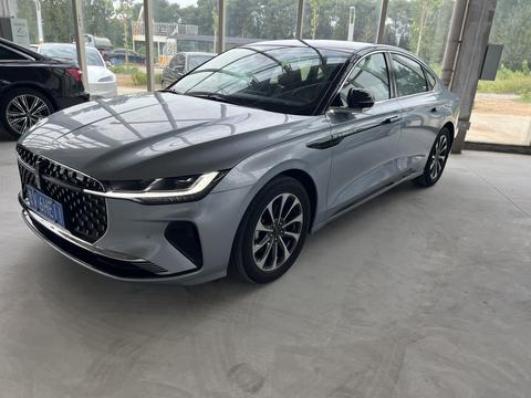 Lincoln Z 2025