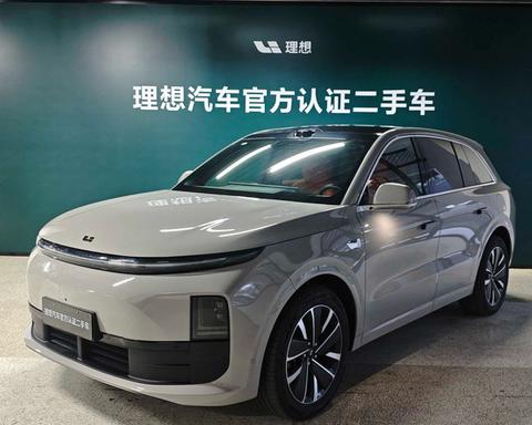 Li Auto L6 2025