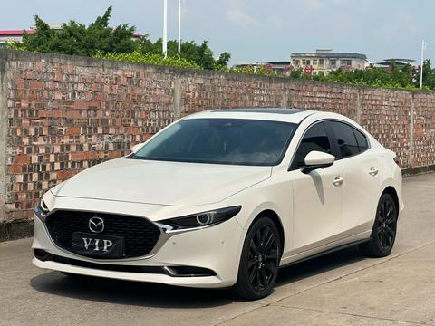 Mazda 3 Axela 2023