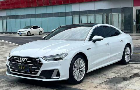 Audi A7L 2022