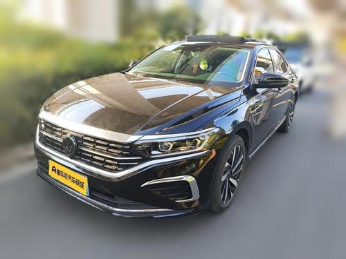 Volkswagen Passat 2023