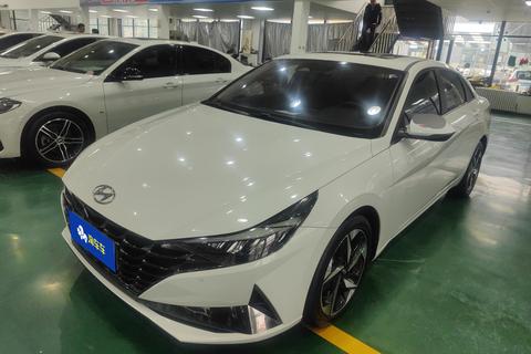 Hyundai Elantra 2023