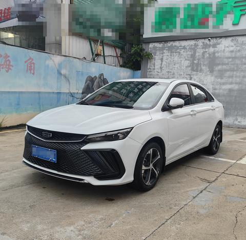 Geely Emgrand L 2022