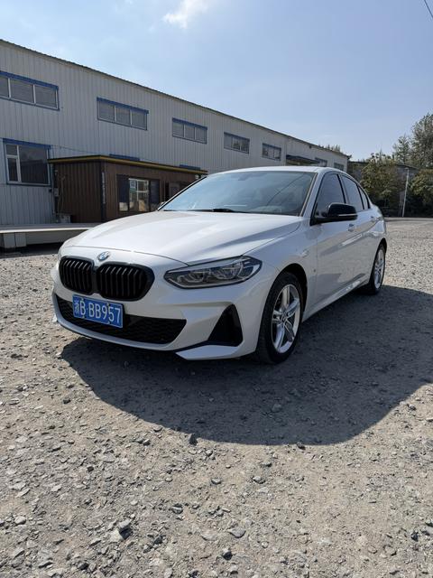 BMW 1 Series 2021