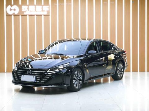 Nissan Teana 2022
