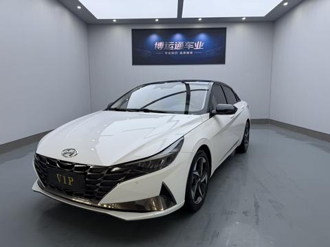 Hyundai Elantra 2022