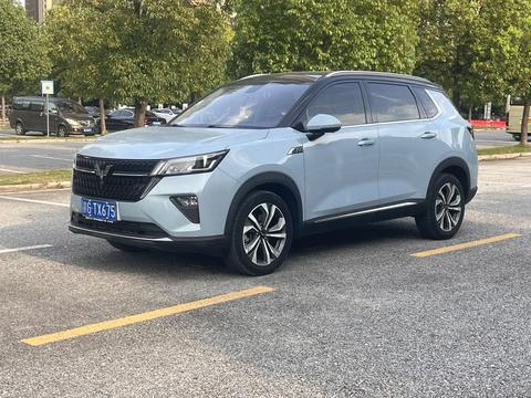 Wuling Asta 2021