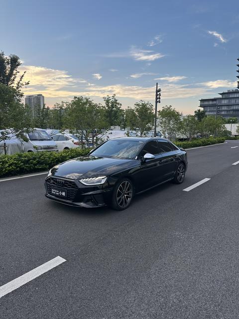 Audi S4 2022