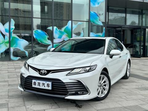 Toyota Camry 2021