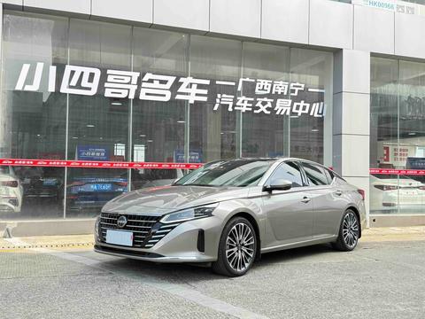Nissan Teana 2022