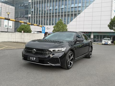Volkswagen Passat 2024