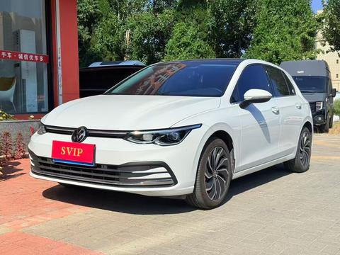 Volkswagen Golf 2021